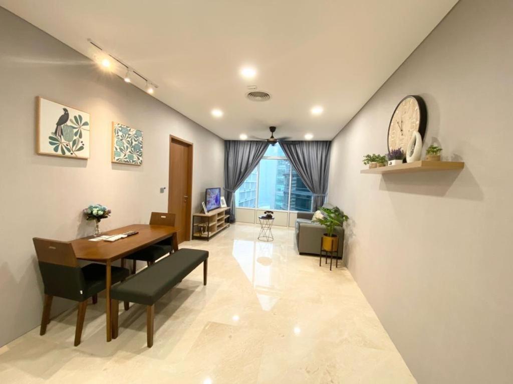 Sky Suites Klcc By Genesis 쿠알라룸푸르 외부 사진